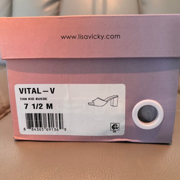 Lisa Vicky Vital - V  Tan Kid Suede Block Heel Slide Sandal Heels New in Box - Picture 8 of 9